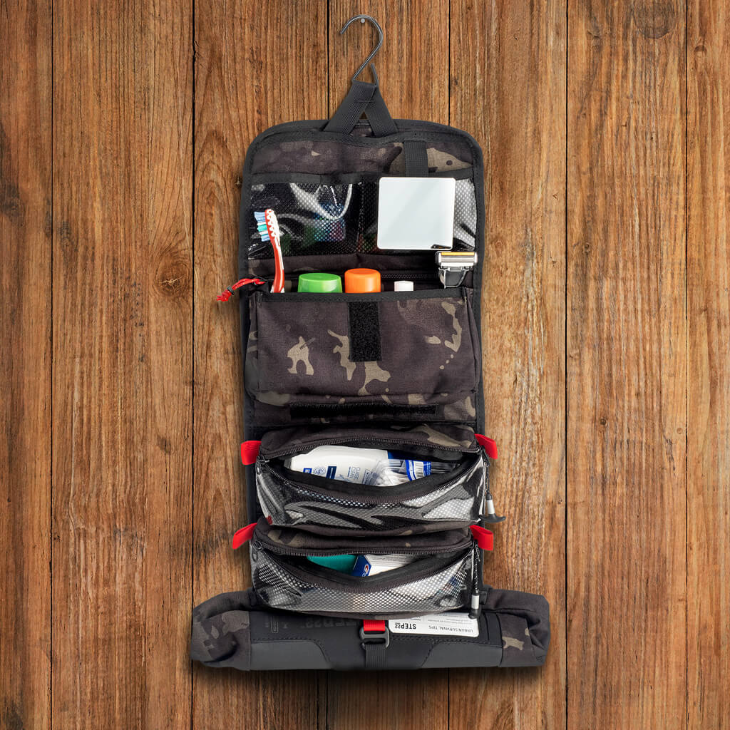 STEP 22 Gear Hedgehog Toiletry Roll (22-HEDGE-MCB) – West Coast