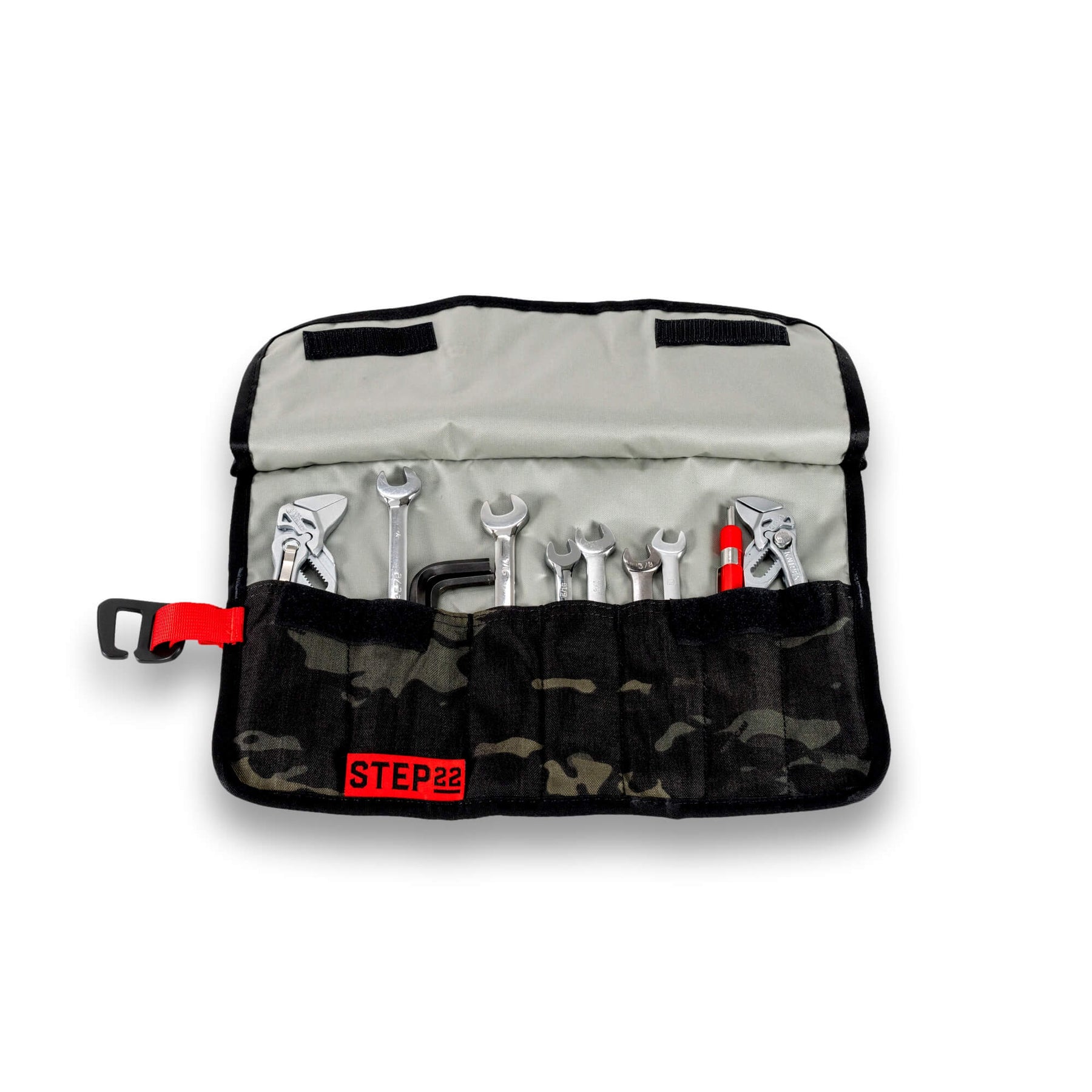 Step 22 Pangolin™ Mini Tool Roll - MultiCam Black | Compact Tool ...