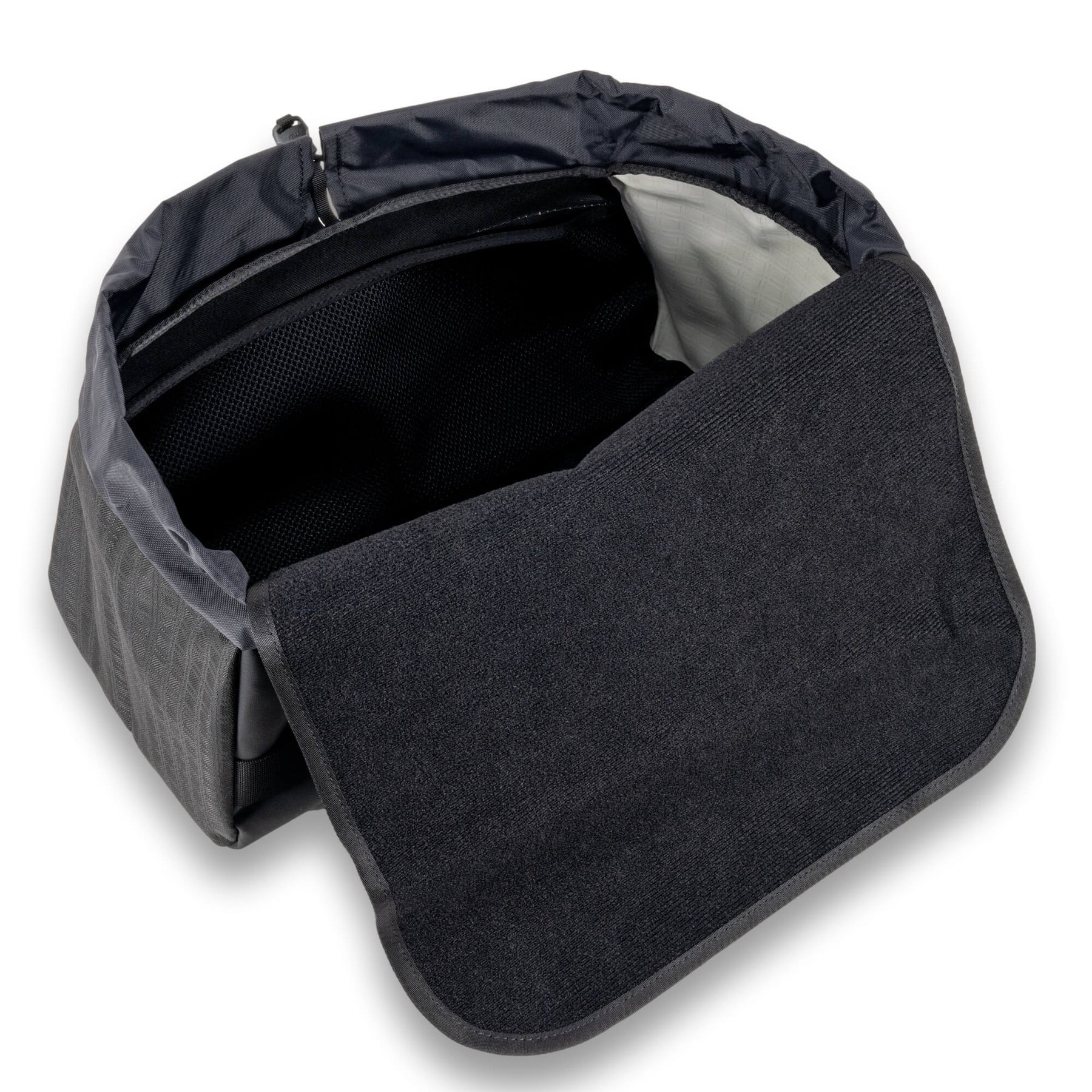 Step 22 Pangolin™ Tool Pouch - MultiCam Black | Versatile Tool Storage ...